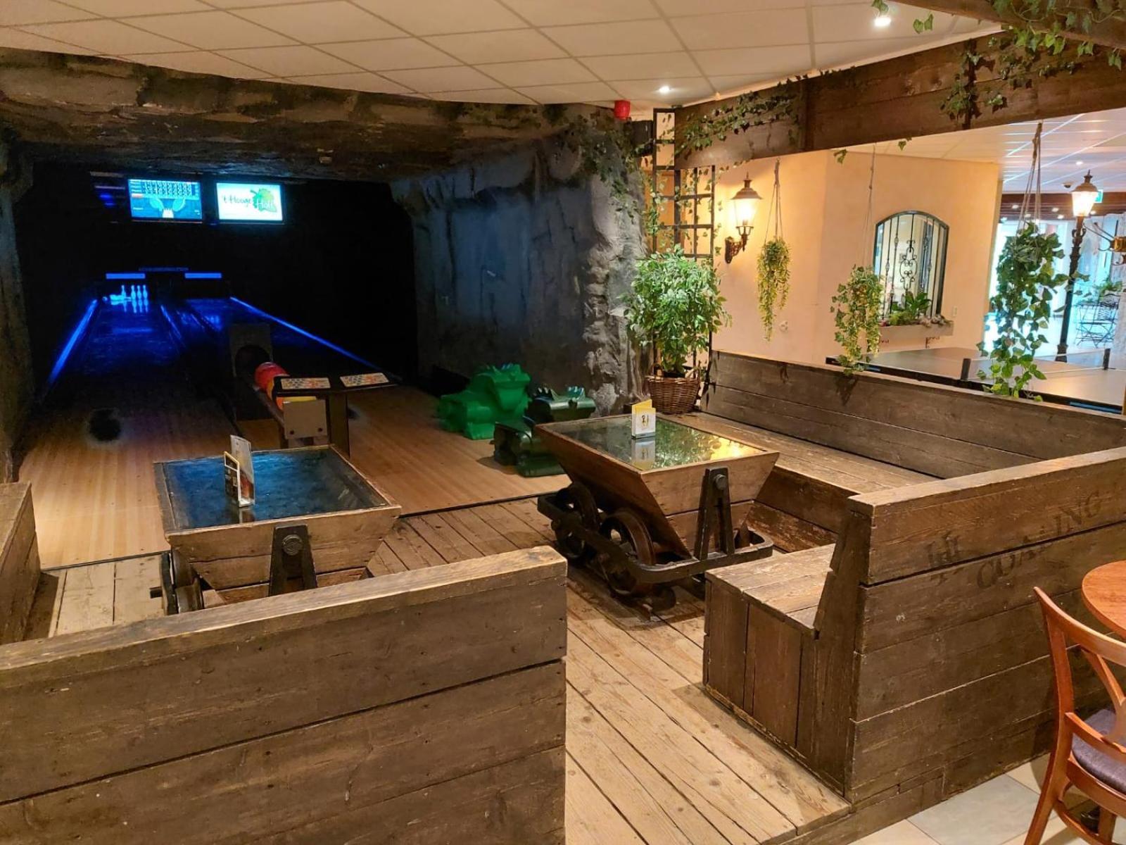 2 Bedroom Fins Chalet Gramsbergen Bagian luar foto